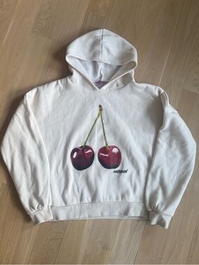 🍒 Edikted Mon Cheri Hoodie in Cream - Size S
